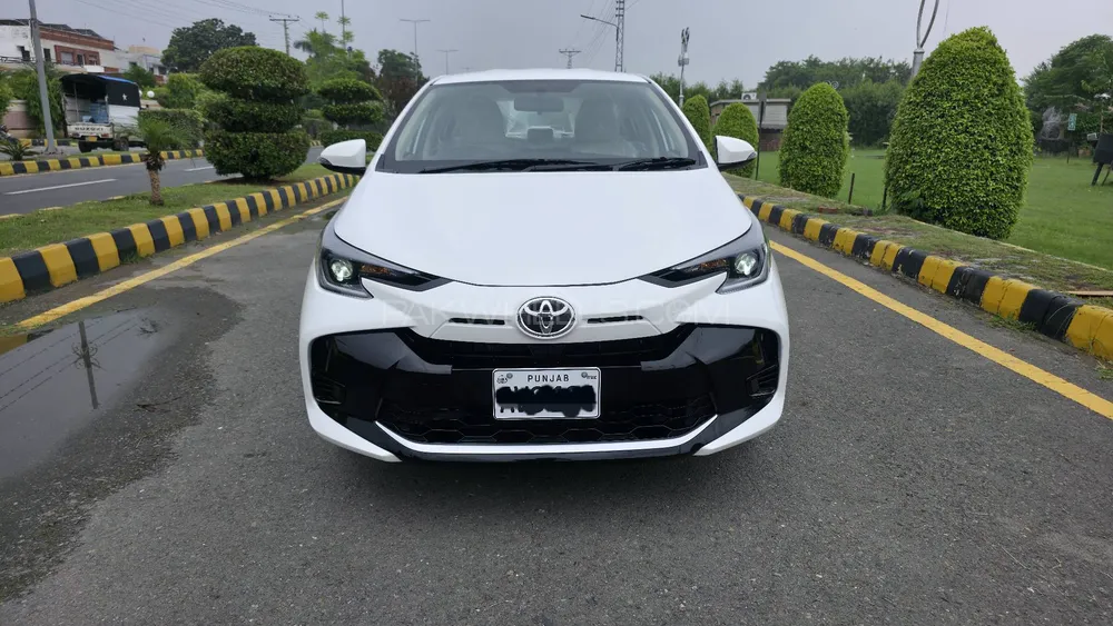 Toyota Yaris Sedan 2025 for Sale in Lahore Image-1