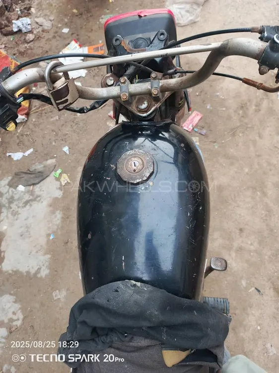 Unique Xtreme UD 70 2012 for Sale Image-1