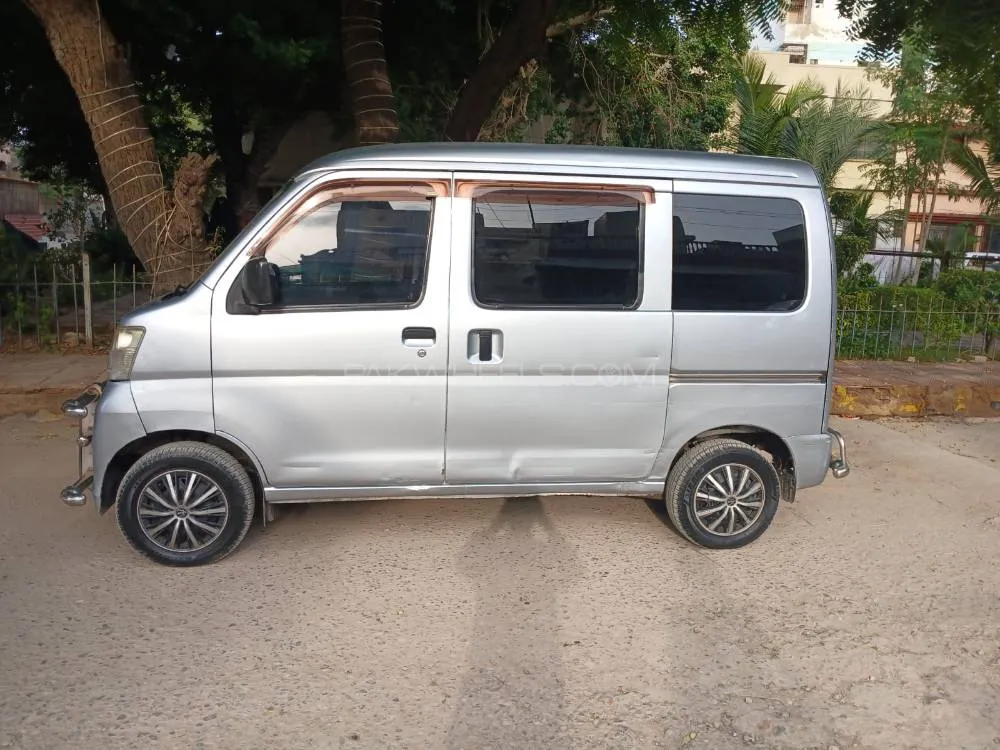 Daihatsu Hijet 2010 for Sale in Karachi Image-1
