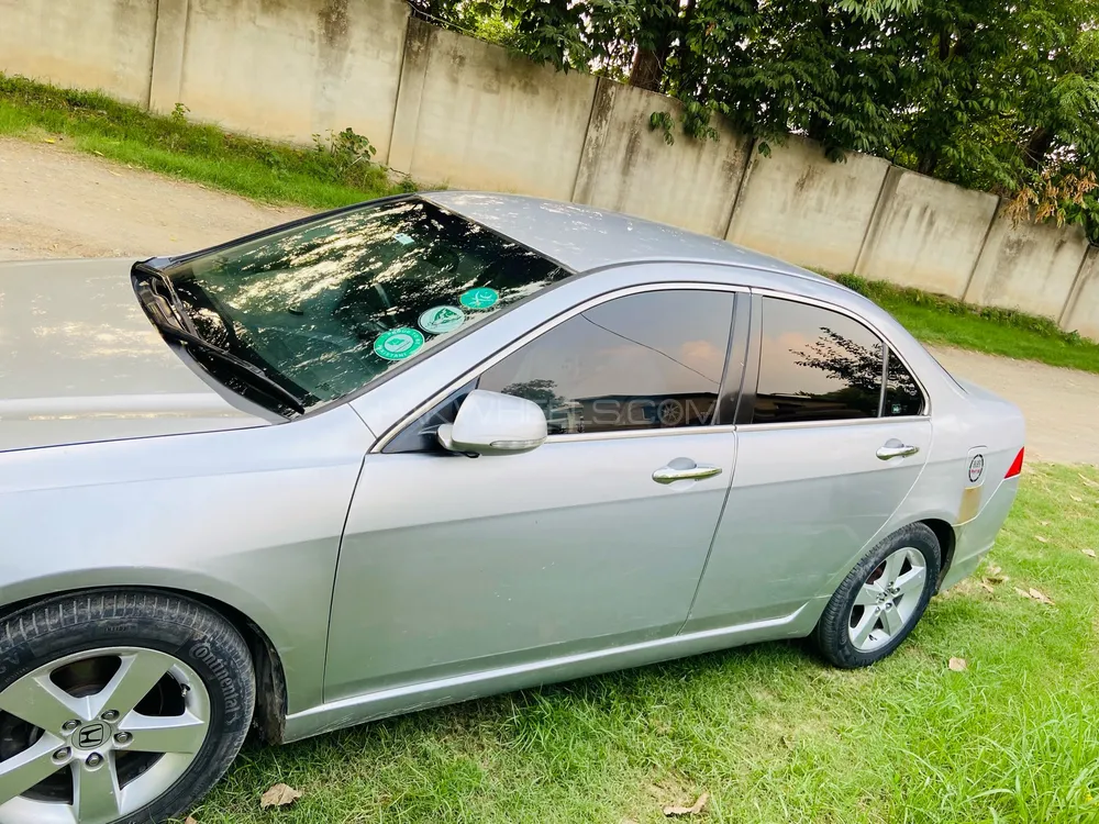 Honda Accord 2004 for Sale in Abbottabad Honda Accord 2004 for Sale in Abbottabad Image-6