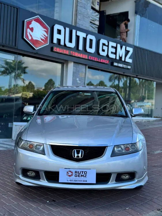 Honda Accord 2005 for Sale in Islamabad Image-1