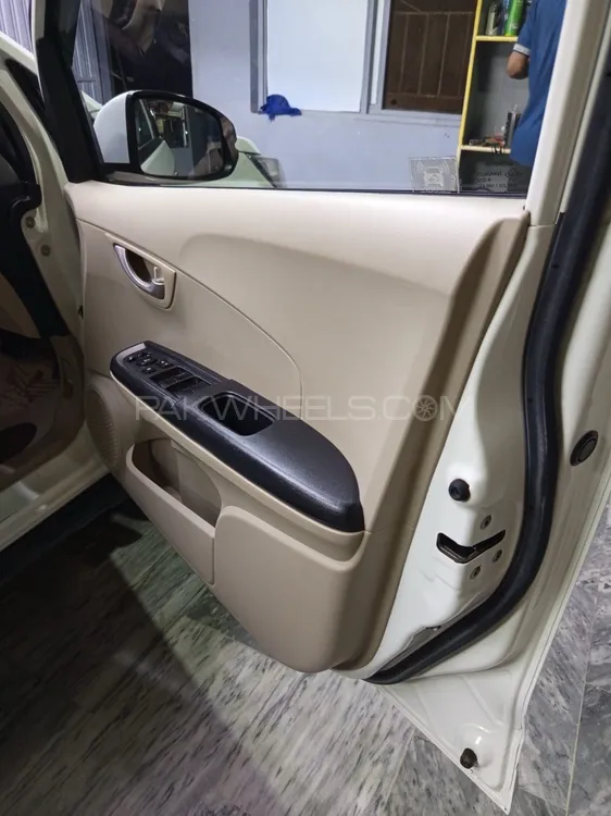 Honda BR-V 2018 for Sale in Rawalpindi Honda BR-V 2018 for Sale in Rawalpindi Image-8
