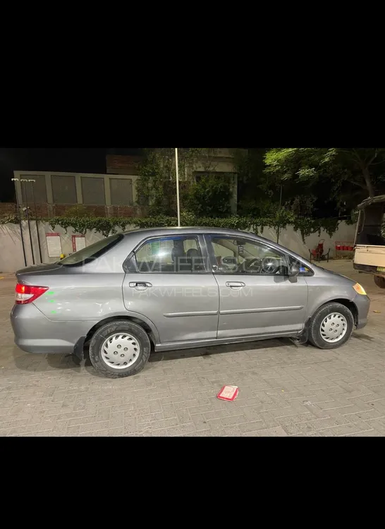Honda City 2005 for Sale in Lahore Image-1