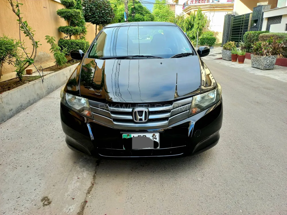 Honda City 2014 for Sale in Faisalabad Image-1