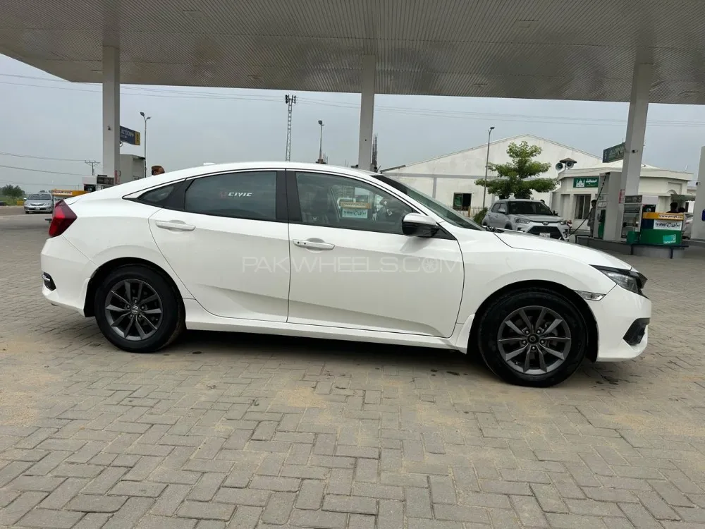 Honda Civic 2020 for Sale in Gujrat Image-1