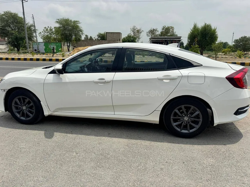 Honda Civic 2021 for Sale in Layyah Image-1
