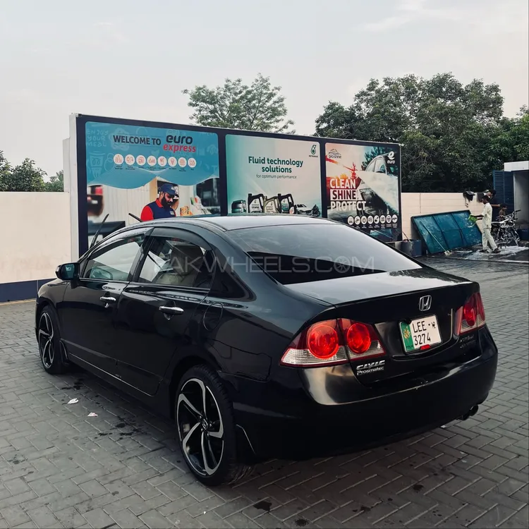 Honda Civic 2012 for Sale in Lahore Image-1