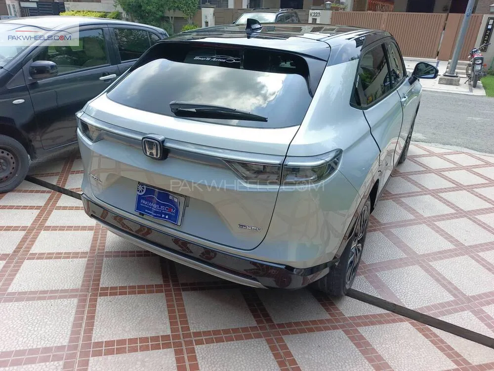 Honda Vezel 2022 for Sale in Lahore Honda Vezel 2022 for Sale in Lahore Image-5