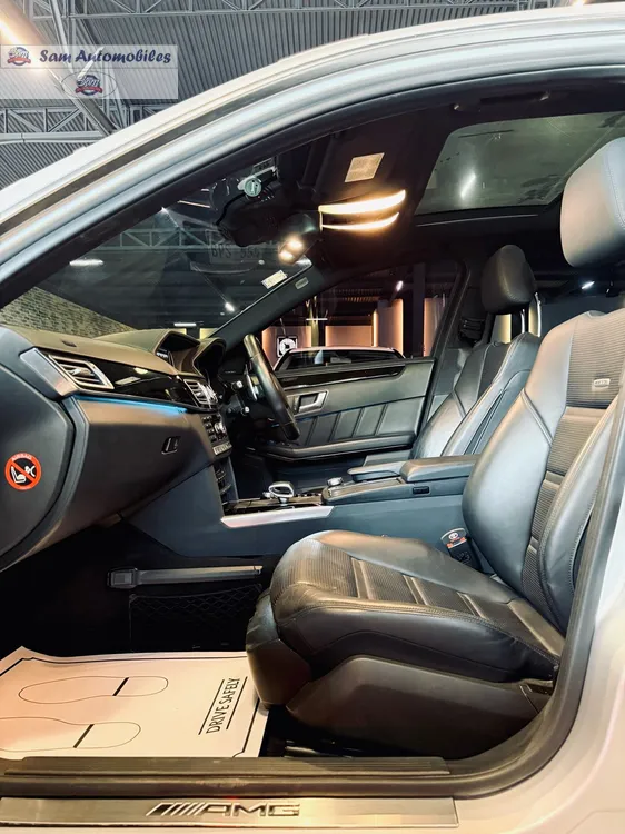 Mercedes Benz E Class 2014 for Sale in Karachi Mercedes Benz E Class 2014 for Sale in Karachi Image-6