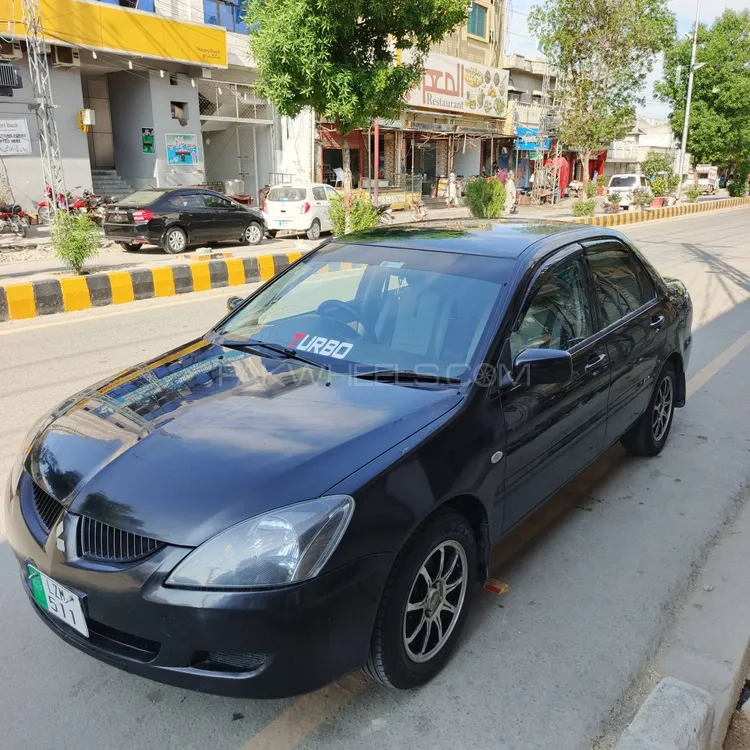Mitsubishi Lancer 2004 for Sale in Talagang Image-1