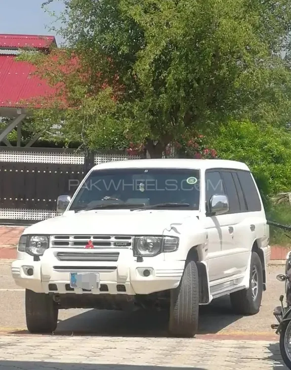Mitsubishi Pajero 2000 for Sale in Rawalpindi Image-1
