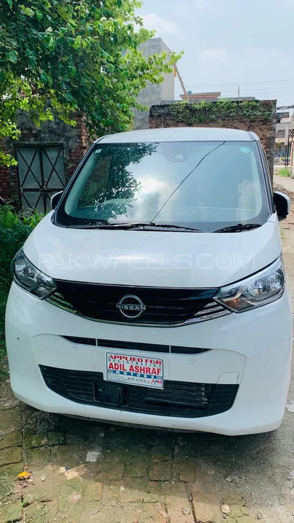 Nissan Dayz 2024 for Sale in Sialkot Image-1