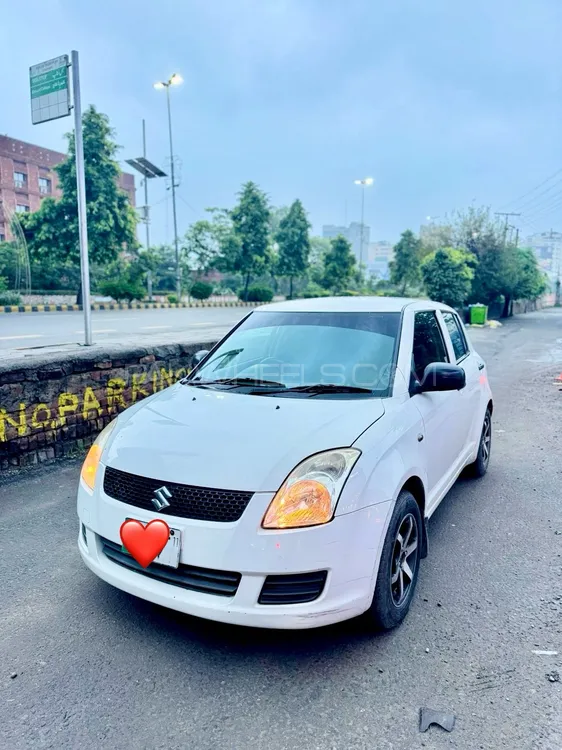 Suzuki Swift 2011 for Sale in Lahore Image-1