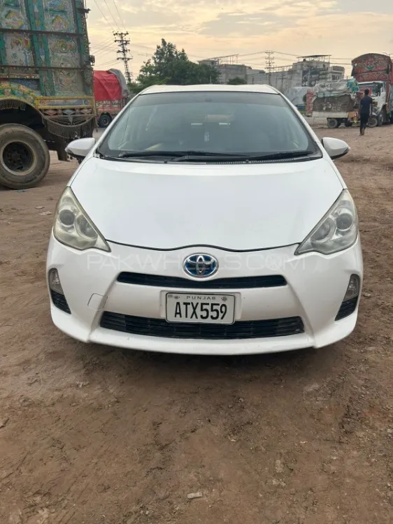 Toyota Aqua 2012 for Sale in Lahore Image-1