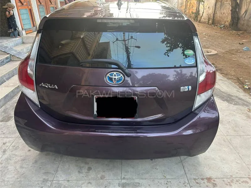 Toyota Aqua 2015 for Sale in Karachi Image-1