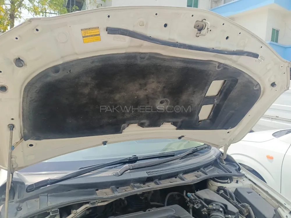 Toyota Corolla 2011 for Sale in Lahore Image-1