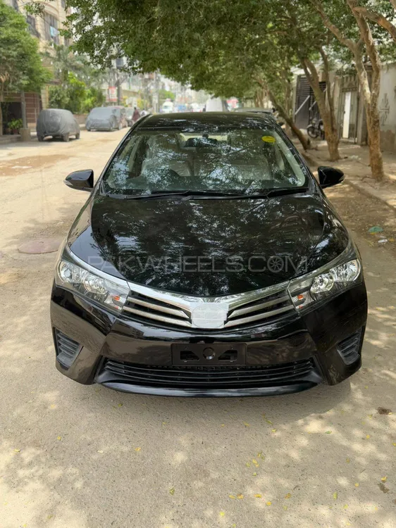 Toyota Corolla 2017 for Sale in Karachi Image-1