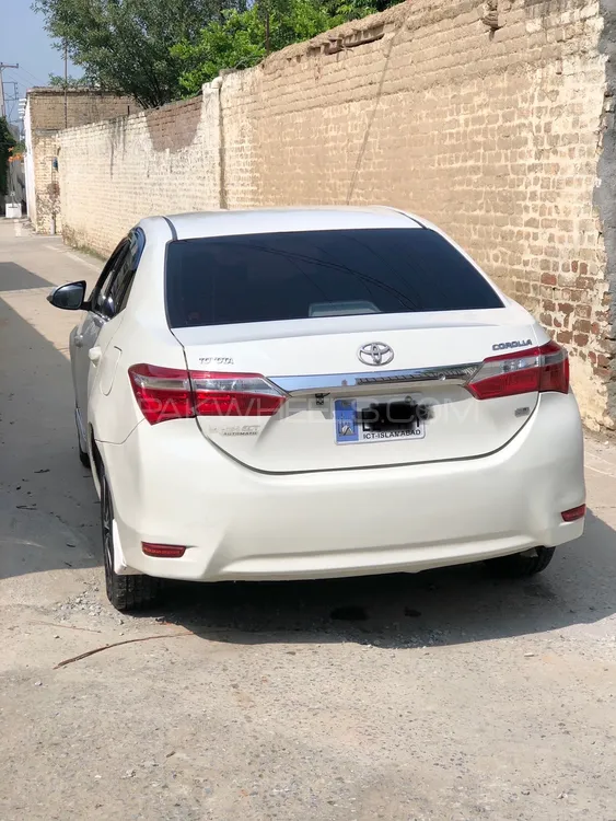 Toyota Corolla 2015 for Sale in Mardan Image-1