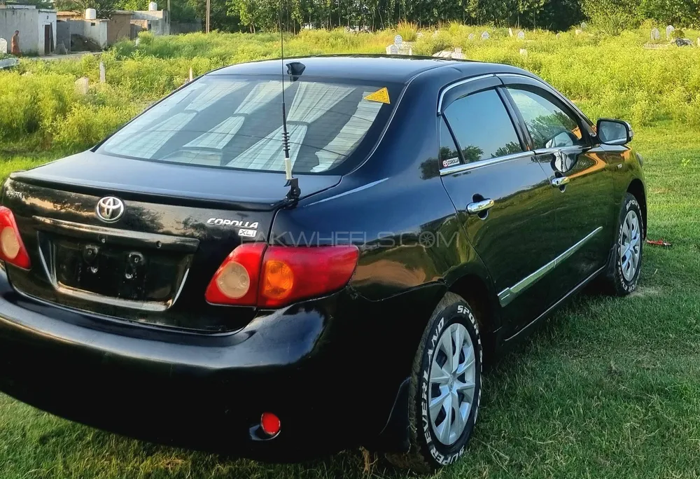 Toyota Corolla 2011 for Sale in Mardan Image-1
