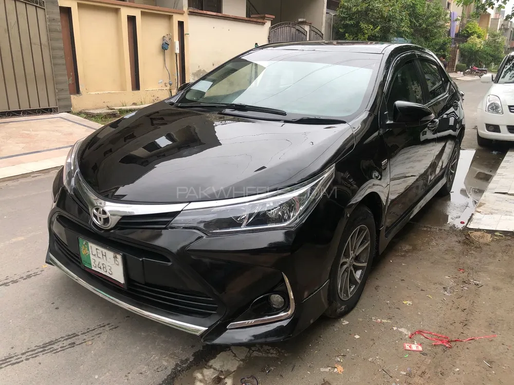 Toyota Corolla 2015 for Sale in Sialkot Image-1