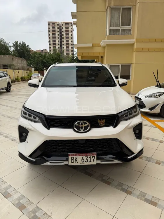 Toyota Fortuner 2022 for Sale in Karachi Image-1