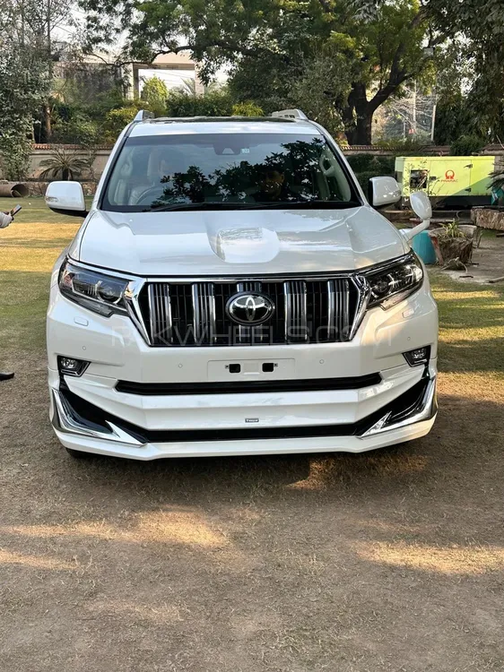 Toyota Prado 2019 for Sale in Lahore Image-1