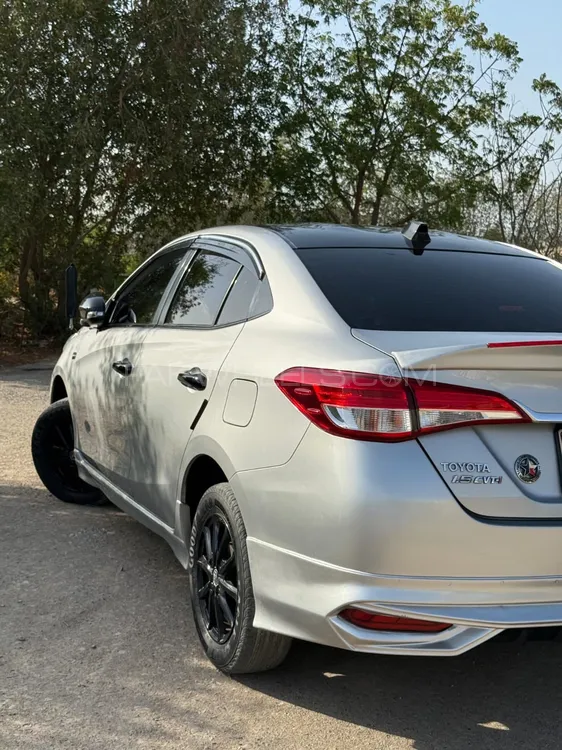 Toyota Yaris Sedan 2020 for Sale in Karachi Image-1