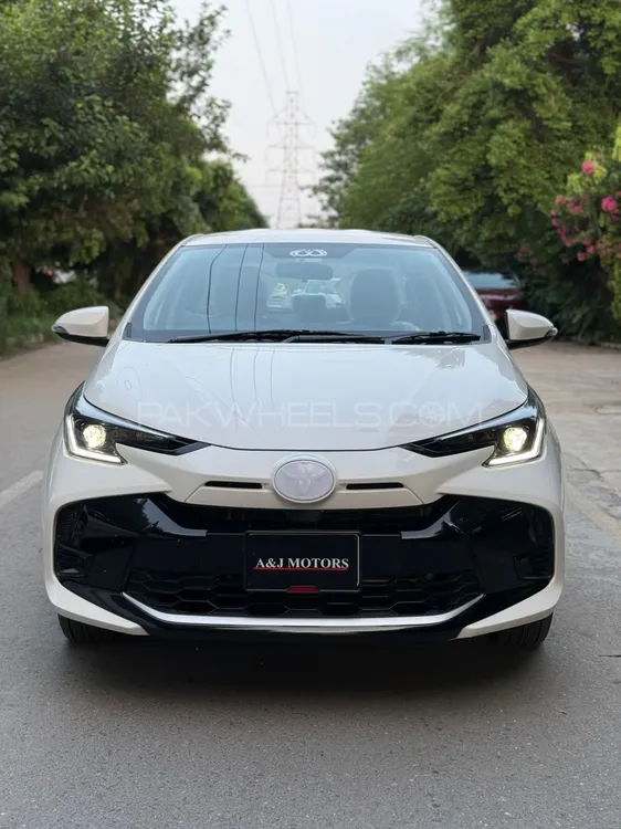 Toyota Yaris Sedan 2025 for Sale in Lahore Image-1