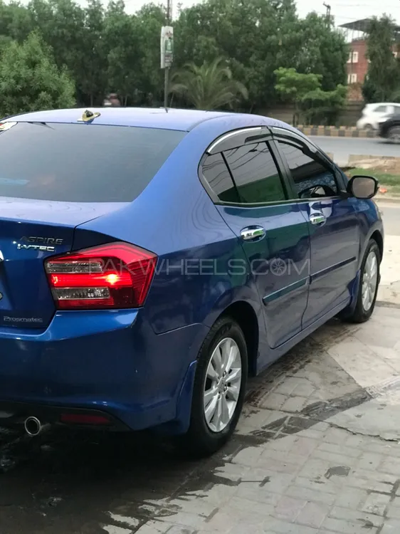 Honda City 2017 for Sale in Lahore Image-1
