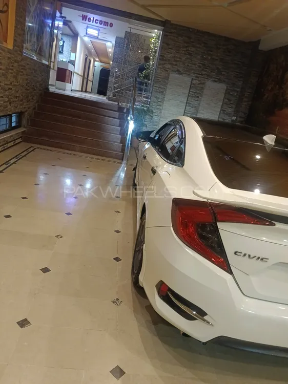 Honda Civic 2020 for Sale in Kotli Ak Image-1