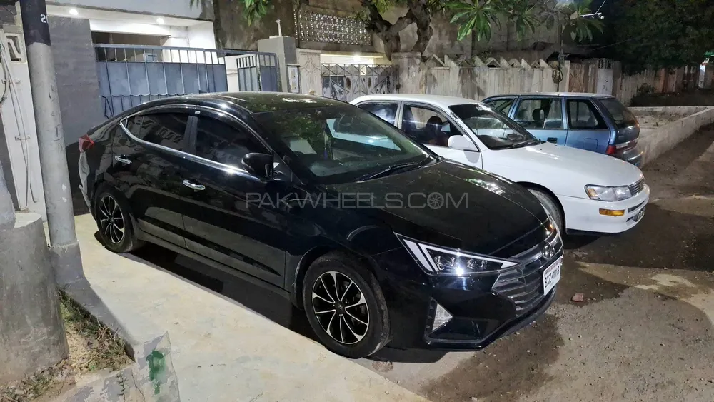 Hyundai Elantra 2022 for Sale in Karachi Image-1