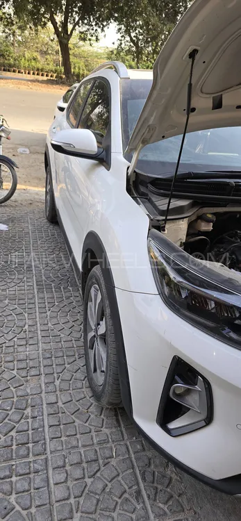 KIA Stonic 2022 for Sale in Karachi Image-1