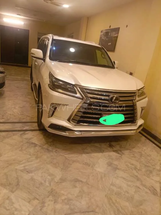 لیکزس ایل ایکس سیریز 2017 for Sale in لاہور Image-1