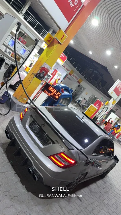 Mercedes Benz C Class 2009 for Sale in Gujranwala Image-1