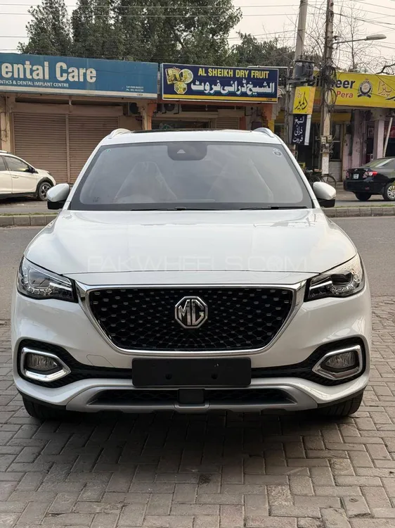 MG HS 2025 for Sale in Lahore Image-1