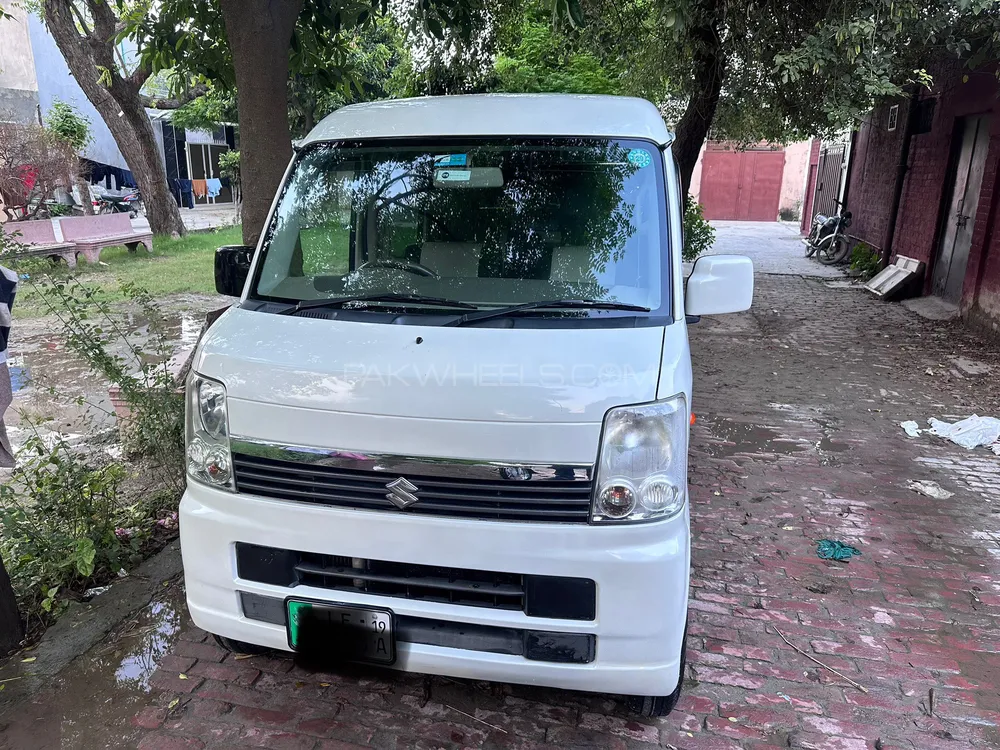 Suzuki Every Wagon 2013 for Sale in Lahore Image-1