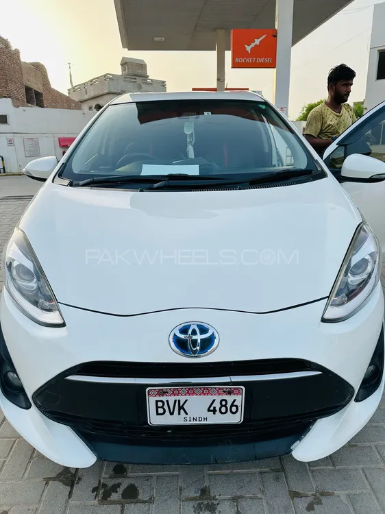 Toyota Aqua 2018 for Sale in Hyderabad Image-1