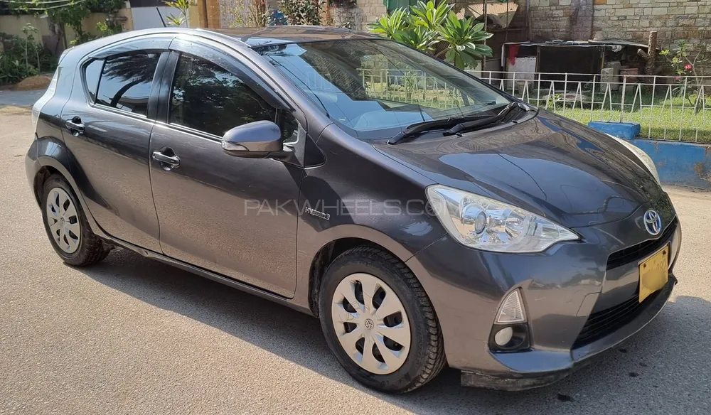 Toyota Aqua 2014 for Sale in Karachi Image-1