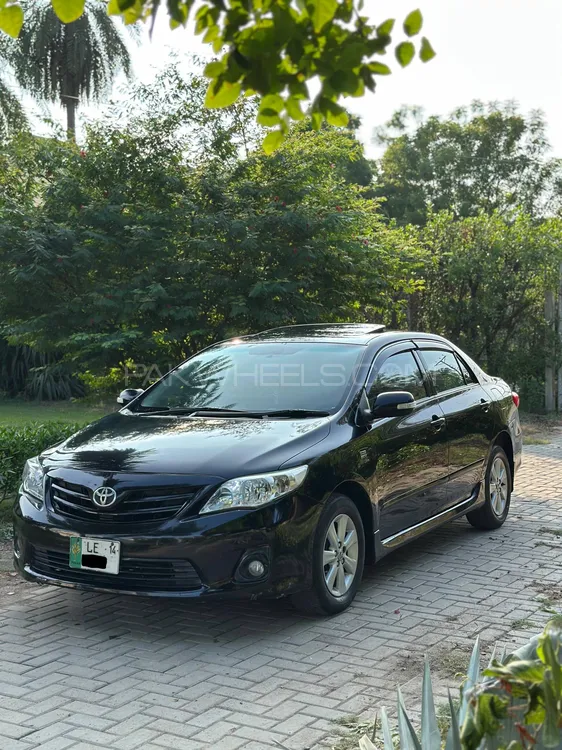 Toyota Corolla 2012 for Sale in Sargodha Image-1