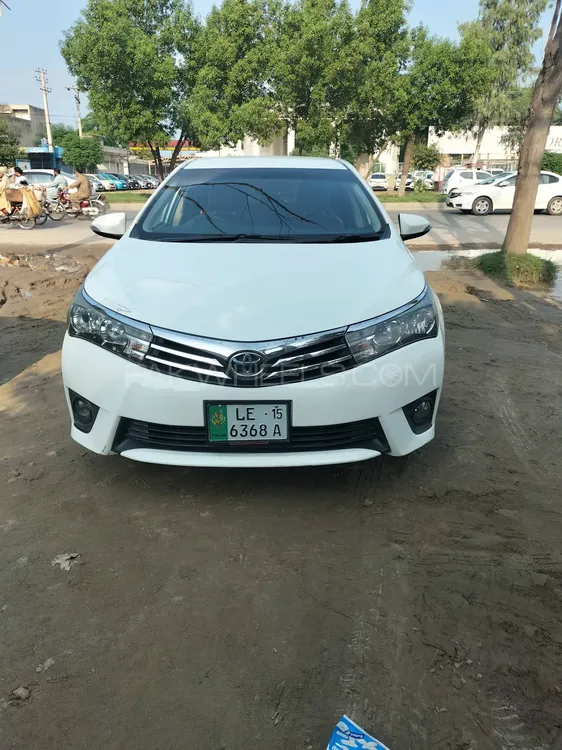 Toyota Corolla 2015 for Sale in Gujranwala Image-1