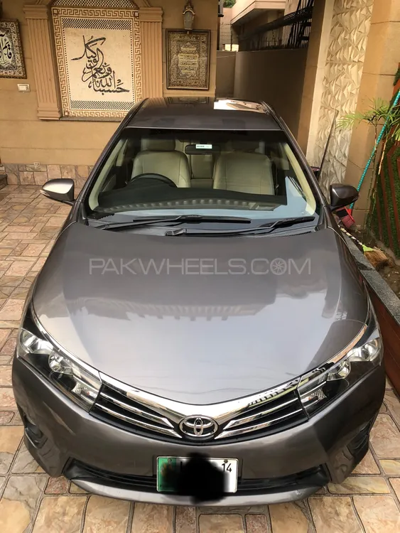 Toyota Corolla 2014 for Sale in Lahore Image-1