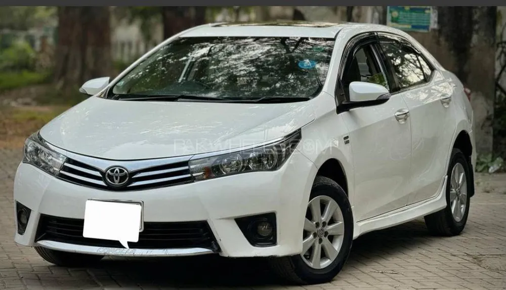 Toyota Corolla 2016 for Sale in Lahore Image-1