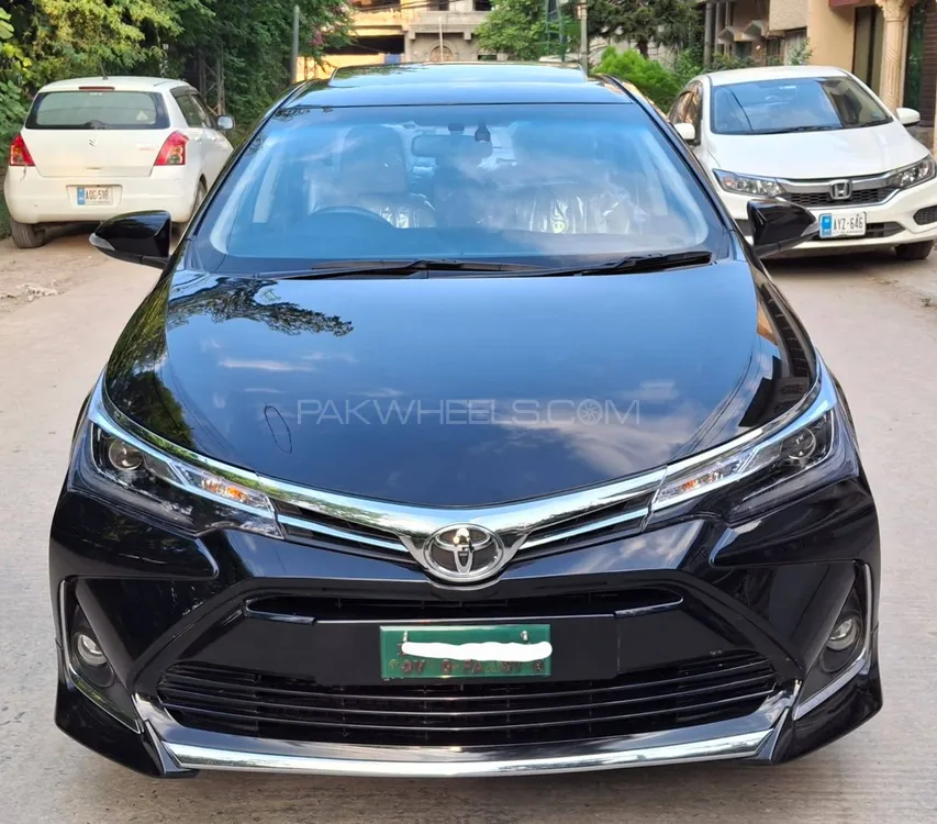Toyota Corolla 2019 for Sale in Islamabad Image-1