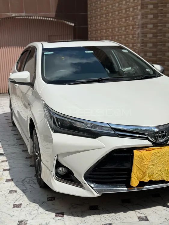 Toyota Corolla 2021 for Sale in Mardan Image-1