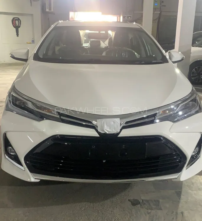 Toyota Corolla 2025 for Sale in Lahore Image-1