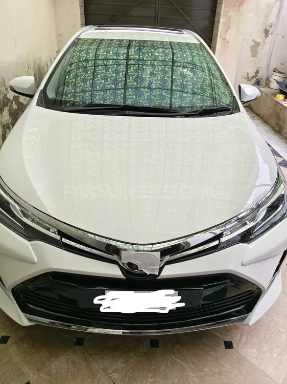 Toyota Corolla 2025 for Sale in Faisalabad Image-1
