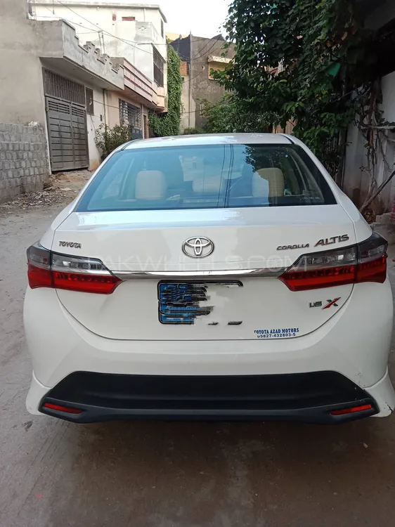 Toyota Corolla 2021 for Sale in Islamabad Image-1