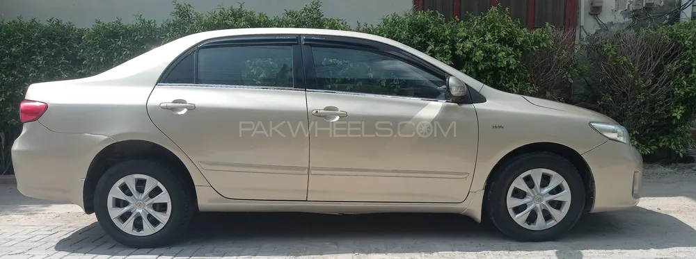 Toyota Corolla 2011 for Sale in Sargodha Image-1