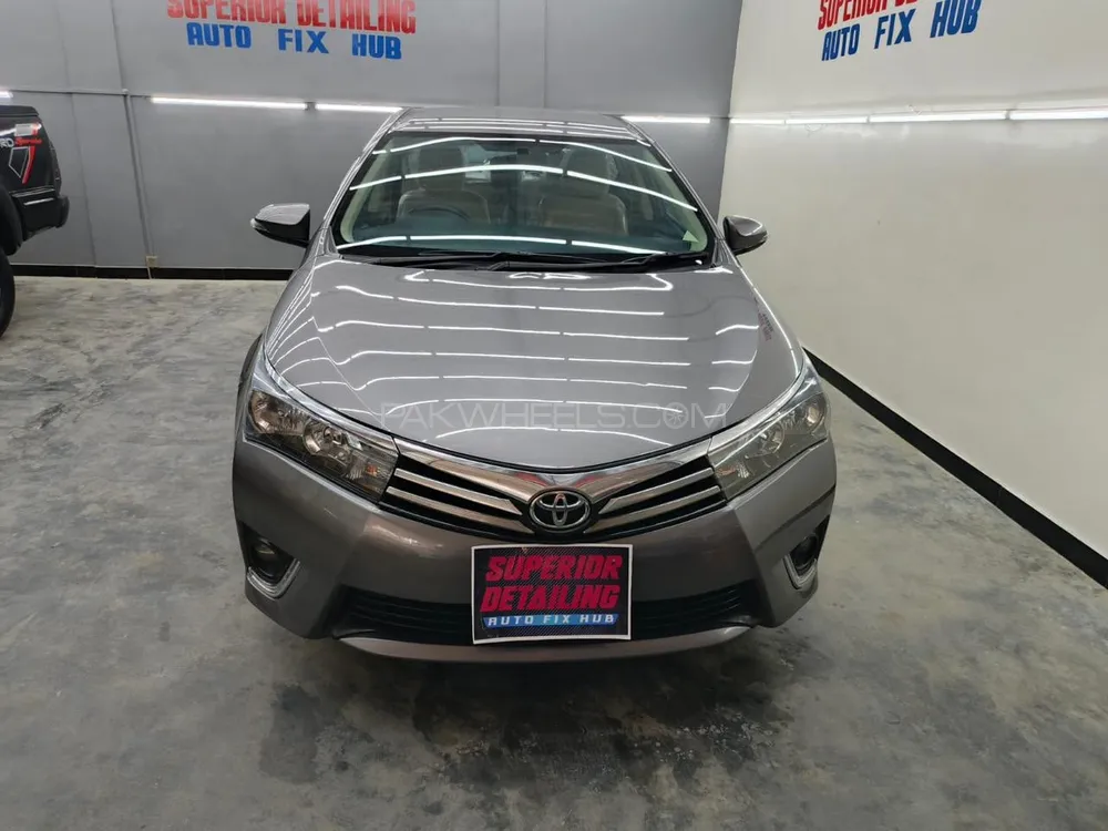 Toyota Corolla 2015 for Sale in Karachi Image-1