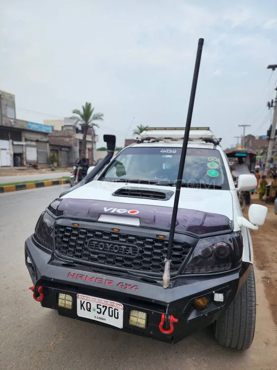 Toyota Hilux 2009 for Sale in Sheikhupura Image-1